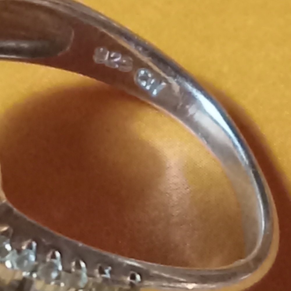 2.50 CTW BELLA LUCE STERLING SILVER RING Engagement,Gift Sz.9 - Picture 4 of 4
